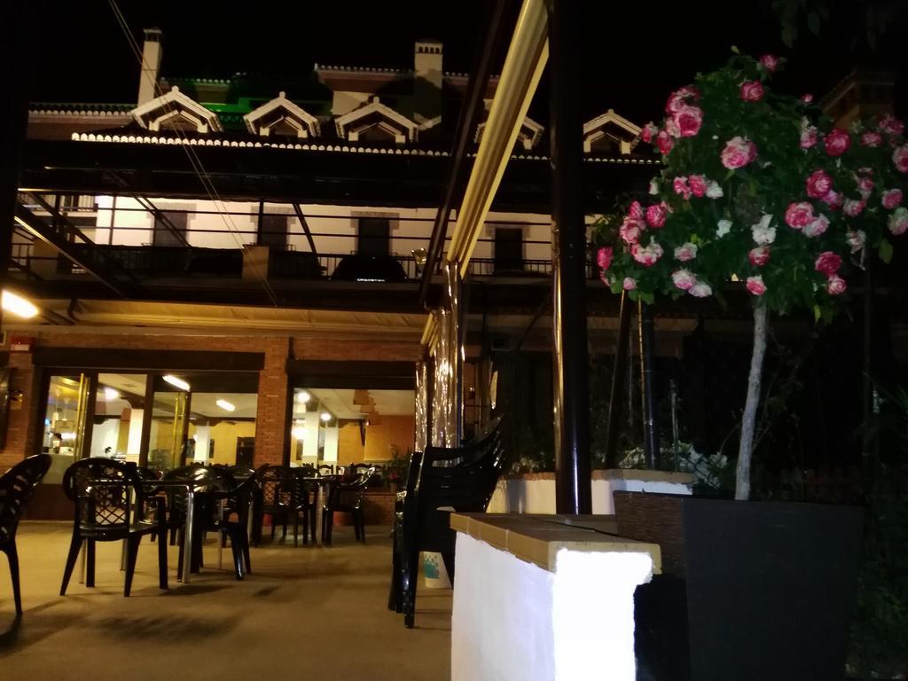 Hotel Rural Huerta Del Laurel Monachil Exterior photo